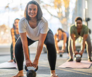 lifting weights while pregnant